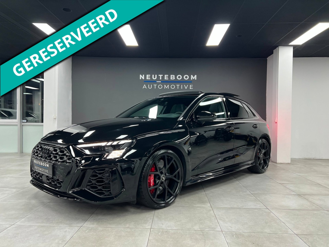Audi A3 Sportback - 2.5 RS 3 quattro | Ceramic |Head-Up| B&O - AutoWereld.nl