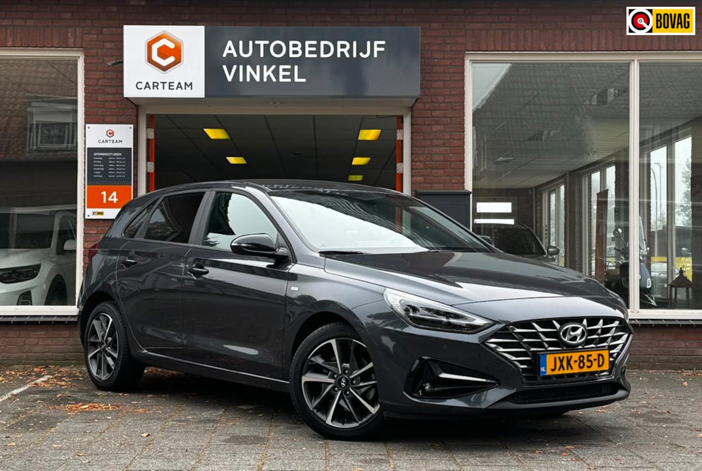 Hyundai i30 - 1.5 T-GDi MHEV Premium*Carplay*Navi*StoelVer*Camera - AutoWereld.nl