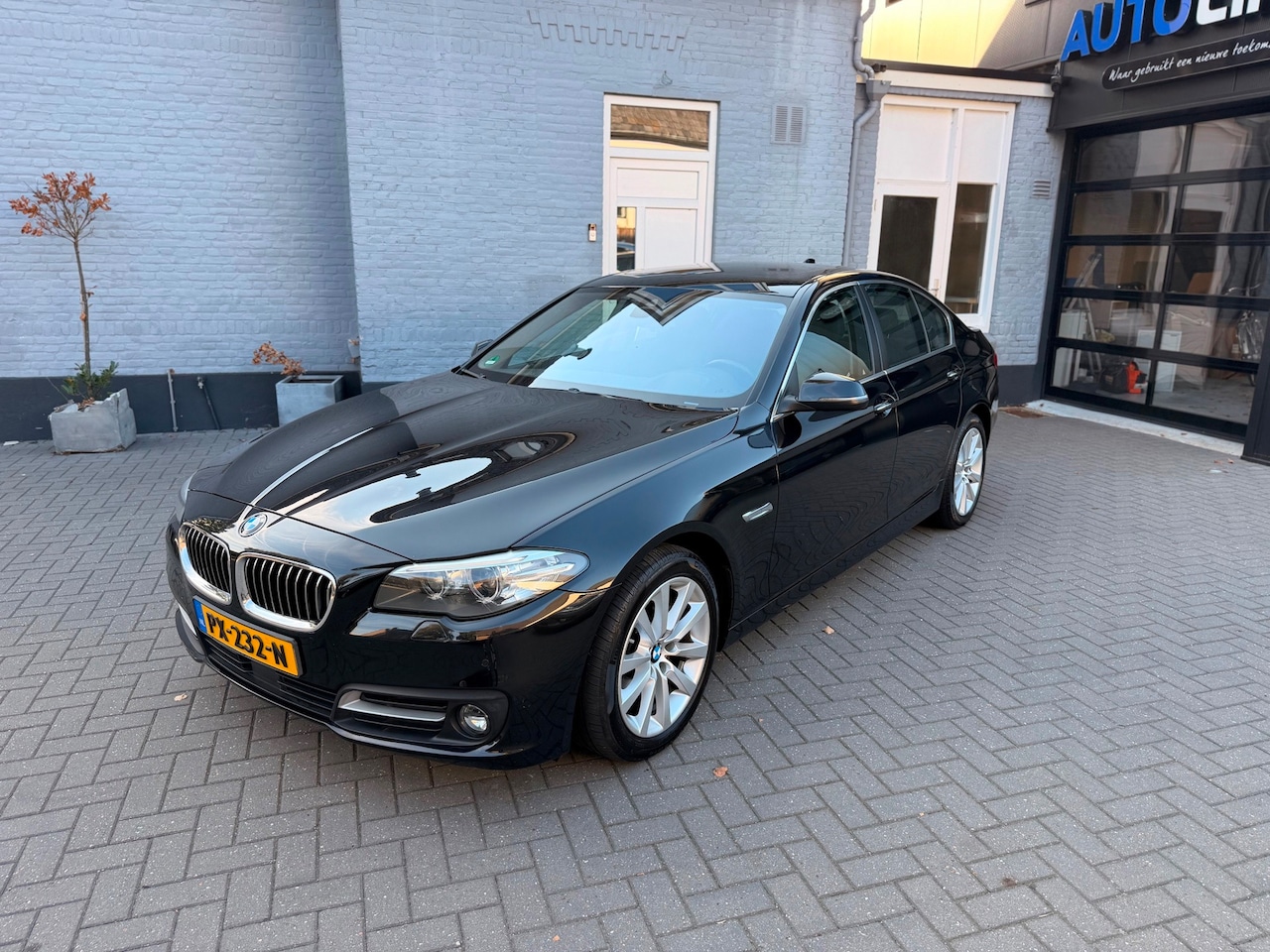 BMW 5-serie - 535d | DAKJE | HUD | SOFTCLOSE | MEMORY | - AutoWereld.nl