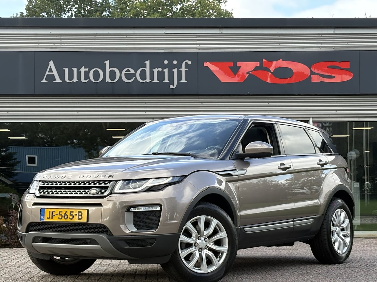 Land Rover Range Rover Evoque - 2.0 TD4 SE Dynamic | Camera | Cruise | Exportprijs - AutoWereld.nl