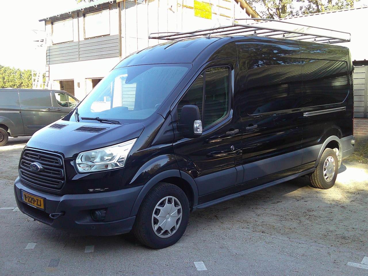 Ford Transit - 350 2.0 TDCI L3H3 Trend CAMERA 3 ZITS AIRCO - AutoWereld.nl