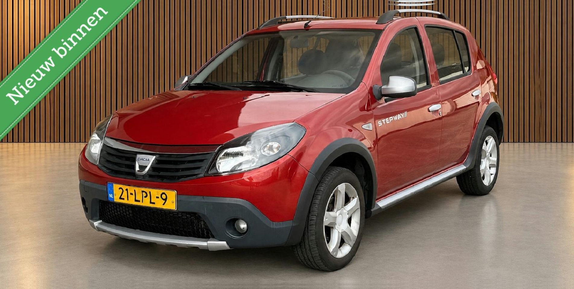 Dacia Sandero Stepway - 1.6 - AutoWereld.nl