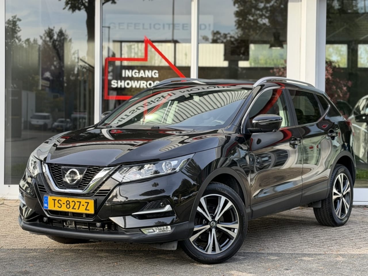 Nissan Qashqai - 1.2 115pk DIG-T XTRONIC N-Connecta | Trekhaak | Panoramadak | Navigatie | 360-Camera | Key - AutoWereld.nl