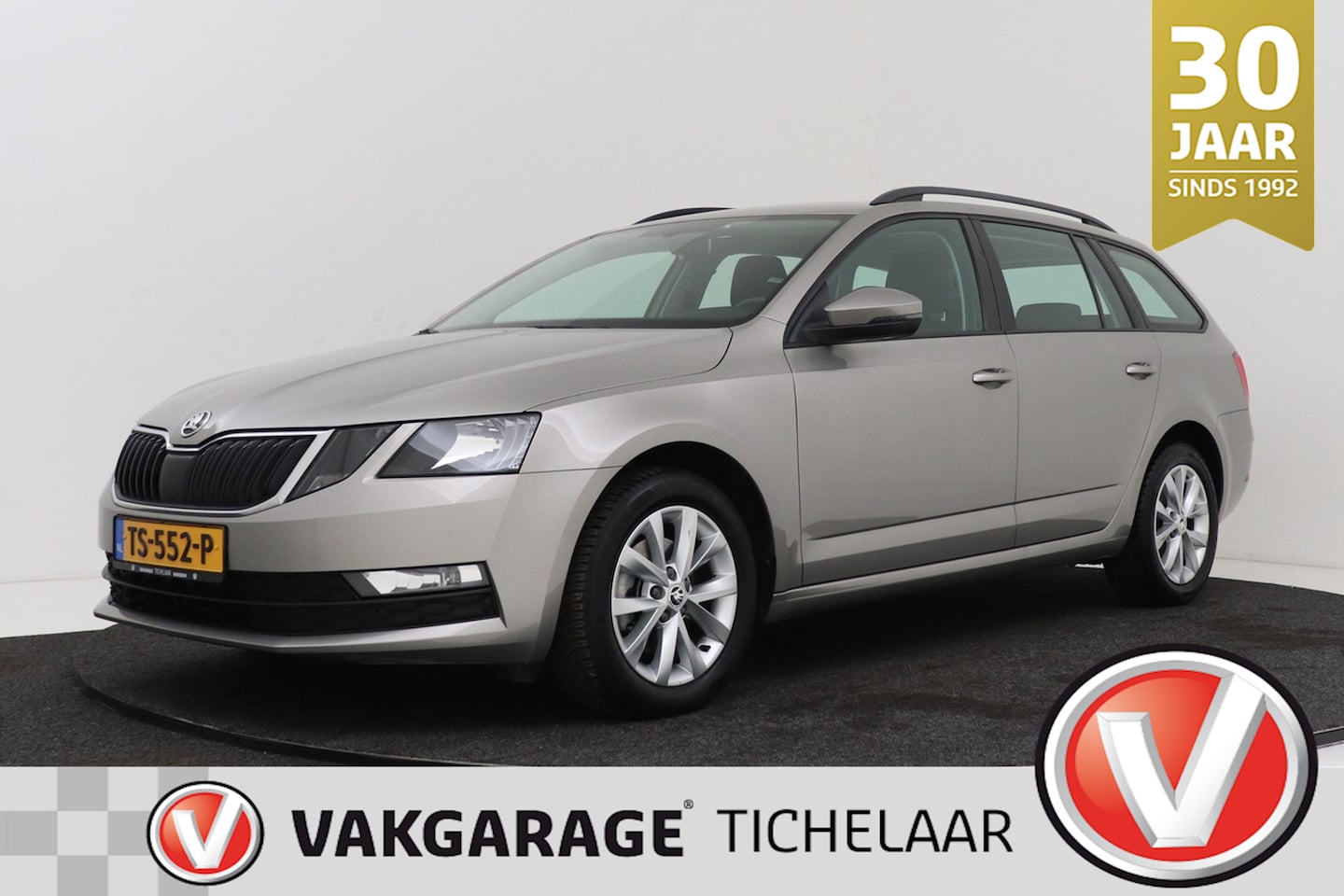 Skoda Octavia Combi - 1.0 TSI Greentech Ambition Business | Trekhaak | CarPlay | Org NL | Niet netjes | Cruise c - AutoWereld.nl