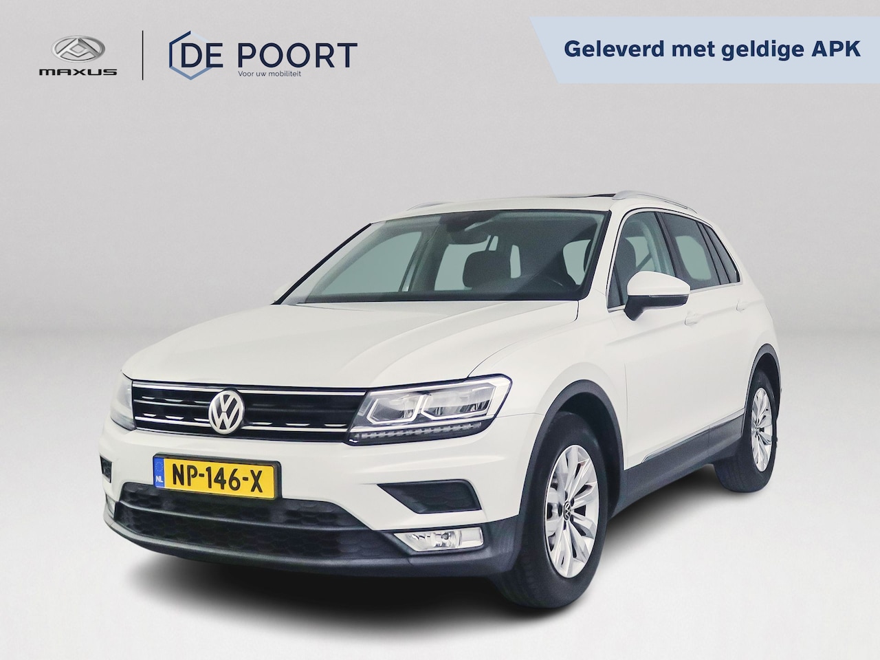 Volkswagen Tiguan - 1.4 TSI Connected Series | Panoramadak | Parkeercamera | Stoelverwarming - AutoWereld.nl