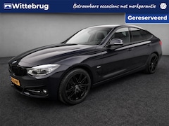 BMW 3-serie Gran Turismo - 320i xDrive Executive / Achteruitrijcamera / Stoelverwarming / Head-Up Display / Keyless E