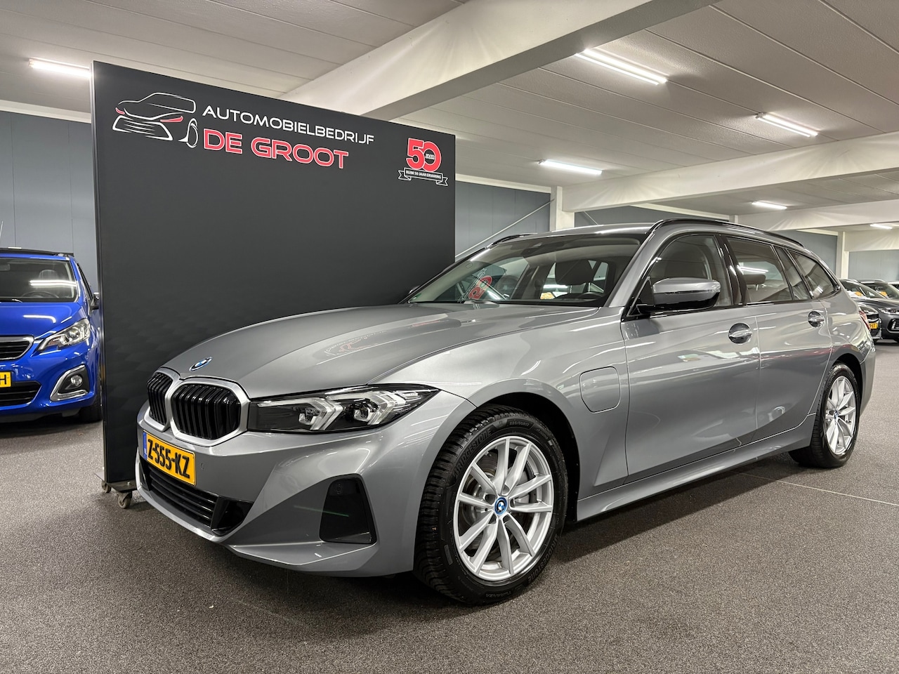 BMW 3-serie Touring - 320e/ NL auto/ Eerste eigenaar/ Plug in Hybride/ BTW auto - AutoWereld.nl