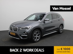 BMW X1 - sDrive18i High Executive | Panoramadak | Climate Control | Parkeersensoren | Stoelverwarmi