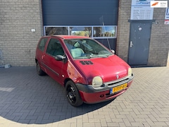 Renault Twingo - 1.2 Expression met nieuwe APK