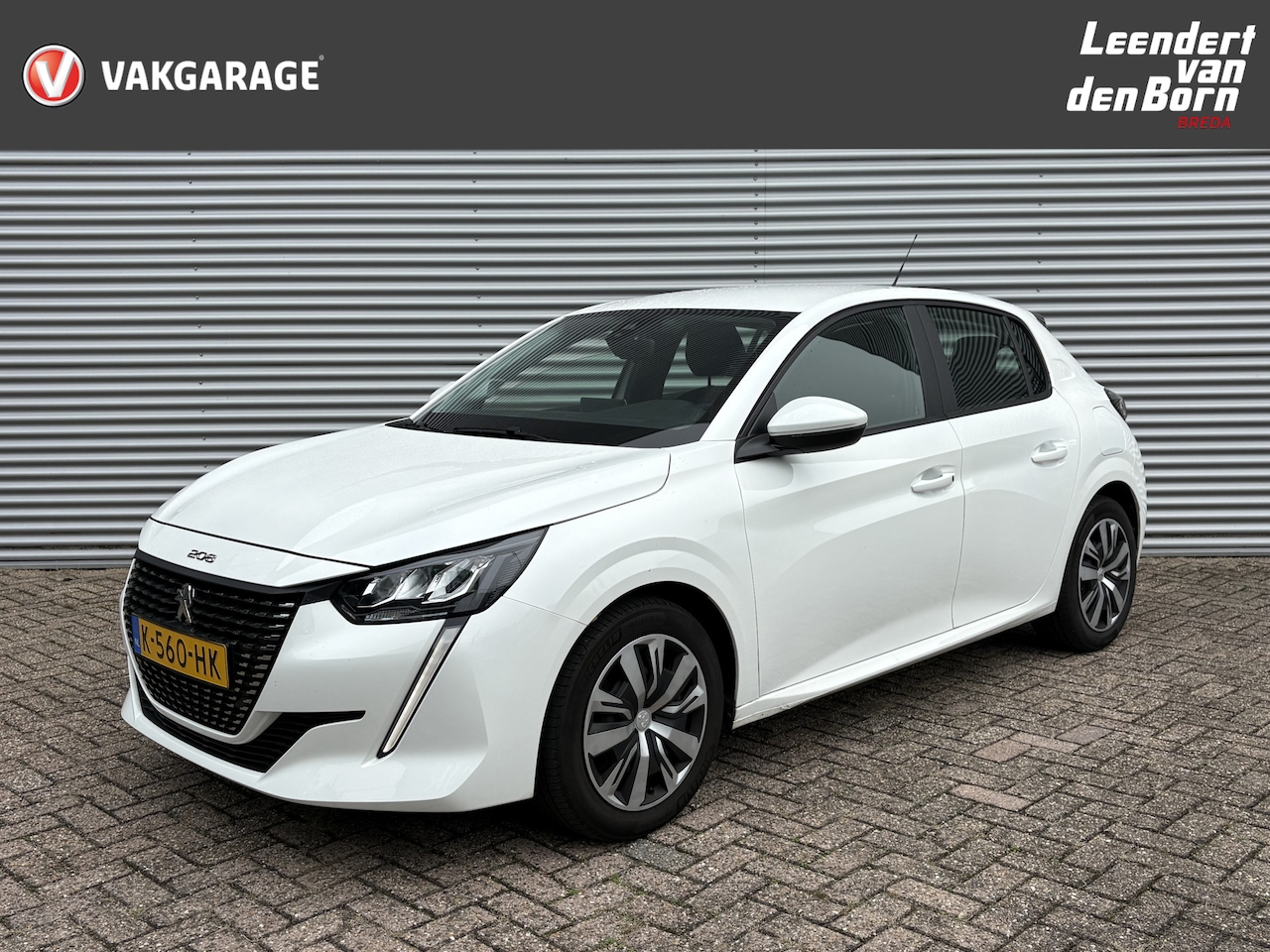 Peugeot 208 - 1.2 PureTech Active | Navigatie | Airco | Cruise | Rijstrooksensor met correctie | DAB | A - AutoWereld.nl