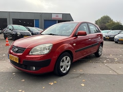 Kia Rio - 1.4 L. Airco N.A.P