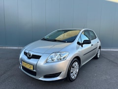 Toyota Auris - 1.4-16V Terra AIRCO | TREKHAAK | NAP