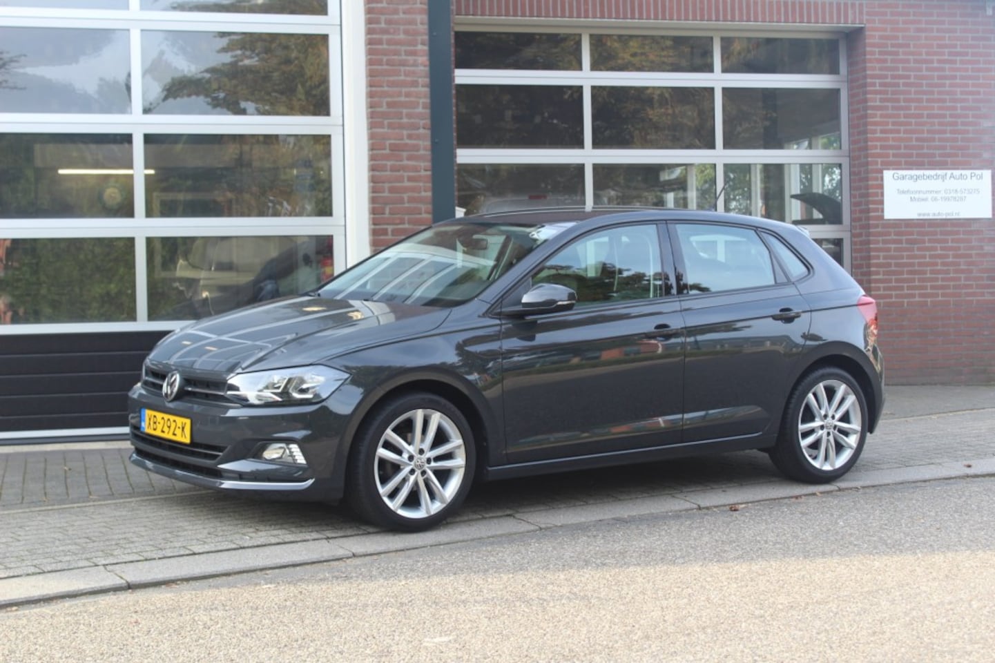 Volkswagen Polo - 1.0 TSI HIGHLINE  NAVI / ACC / LMV / PDC / CLIMATE CONTROL - AutoWereld.nl
