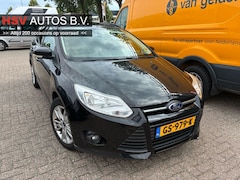 Ford Focus Wagon - 1.0 EcoBoost Lease Titanium
