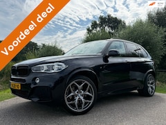 BMW X5 - XDrive30d High Executive M-Sport Automaat / Leder / Camera / 21" Velgen / Memory / Key-Les