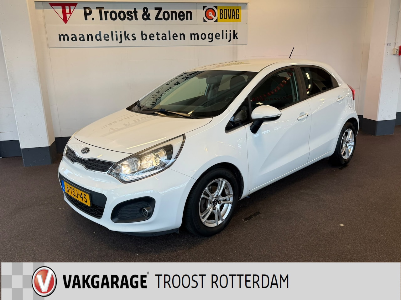 Kia Rio - 1.2 CVVT ExecutiveLine | Cruise control | Climate control | Elek. inklapbare spiegels | Ra - AutoWereld.nl