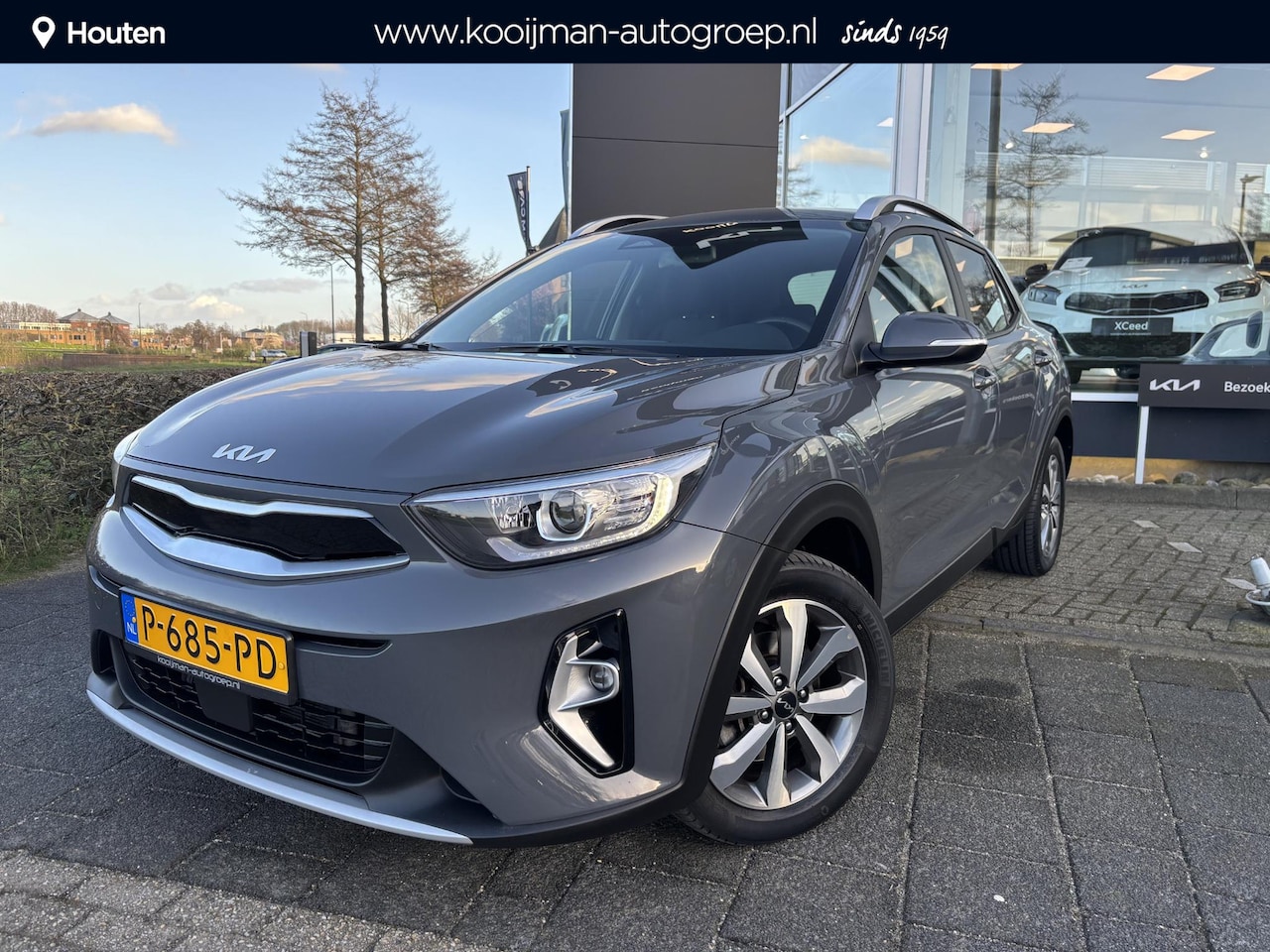Kia Stonic - 1.0 T-GDi MHEV DynamicPlusLine Keyless Entry & Start, Navigatie, Apple Carplay/Android Aut - AutoWereld.nl