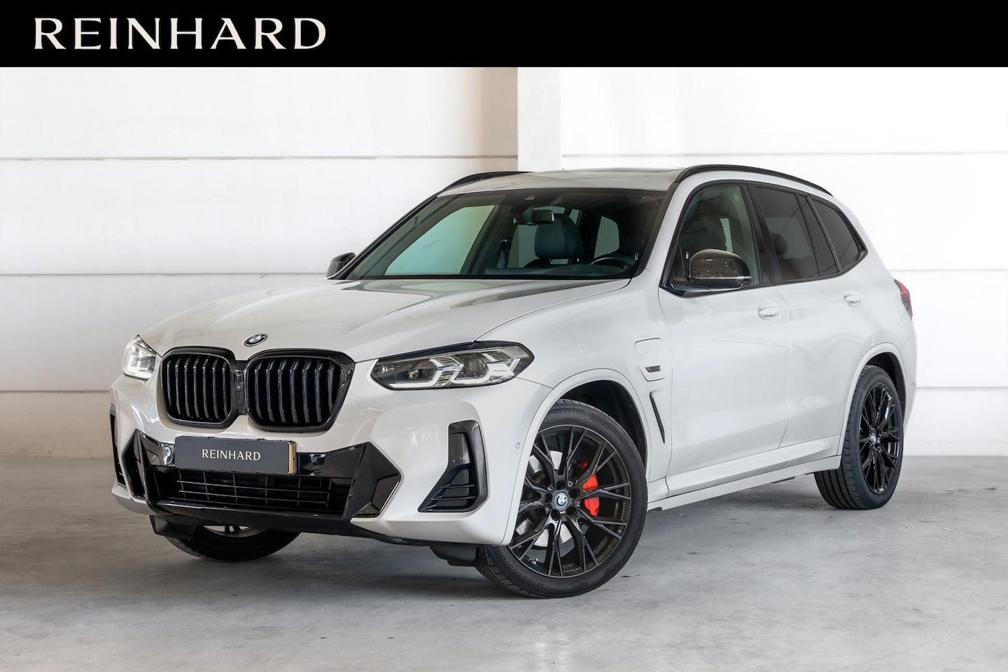 BMW X3 - xDrive30e High Executive / M Sport Pro / Pano / HUD / Elektr. Stoelen / Harman Kardon - AutoWereld.nl