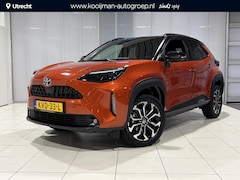 Toyota Yaris Cross - 1.5 Hybrid Explore Navigatie af fabriek, Stoelverwarming, Adaptieve Cruise Control, Apple