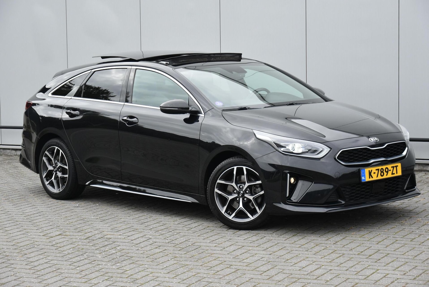 Kia Pro cee'd - 1.0 T-GDI GT-PlusLine Panoramadak Navi Leer NAP - AutoWereld.nl