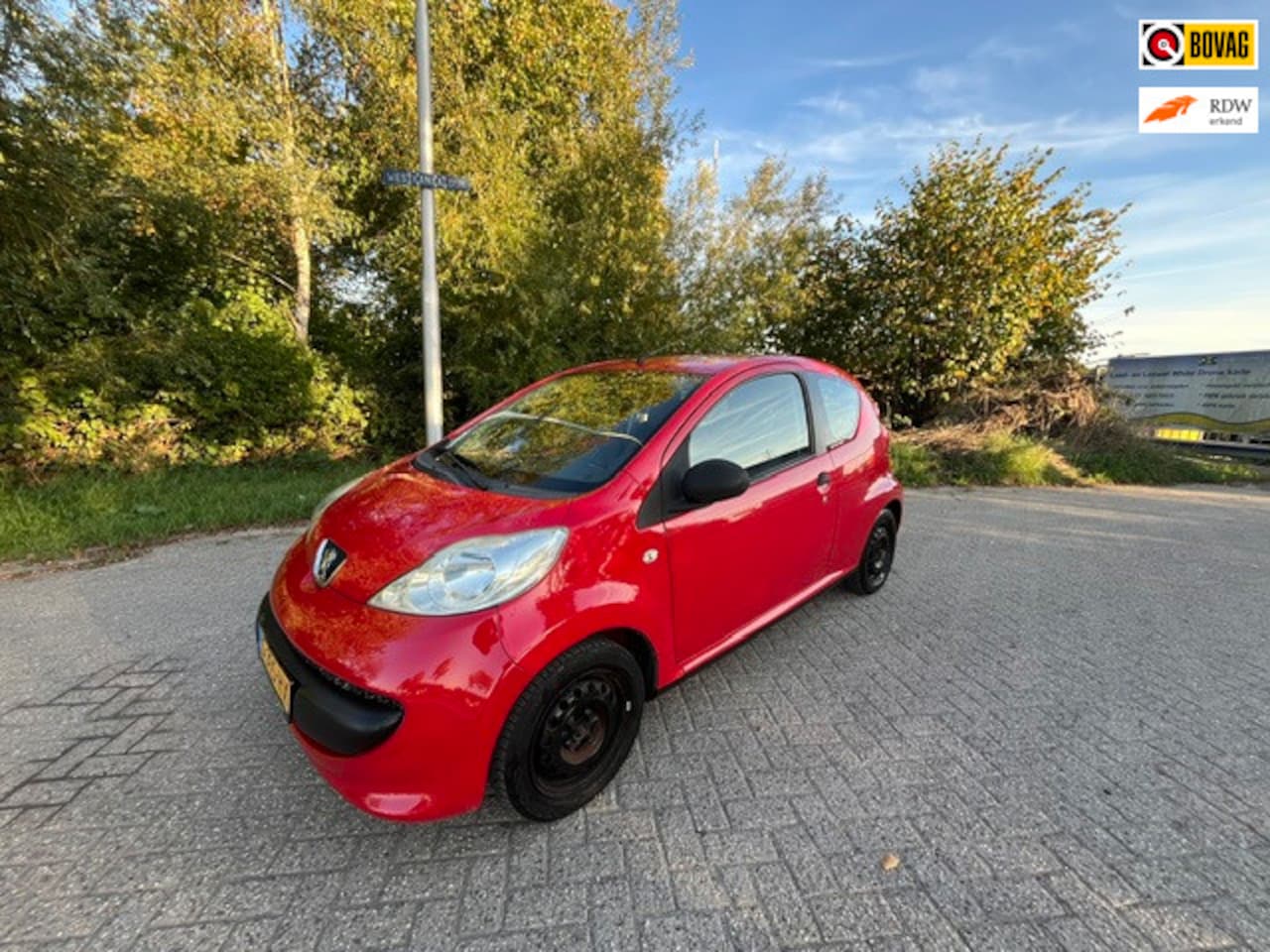 Peugeot 107 - 1.0-12V XR|Carplay|Lage km|NW apk| - AutoWereld.nl
