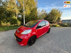 Peugeot 107 - 1.0-12V XR|Carplay|Lage km|NW apk|