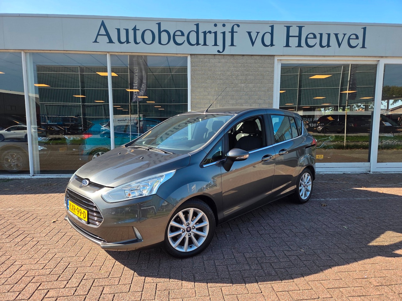 Ford B-Max - 1.0 EcoBoost Titanium ! Nieuwe distributie ! *Stoel+Voorruitverwarming*Cruise* Automatisch - AutoWereld.nl