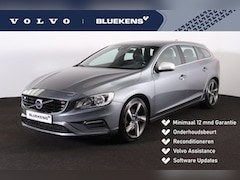 Volvo V60 - T3 R-Design - Cruise control - Parkeersensoren achter - Navigatie - Trekhaak - 18' LMV