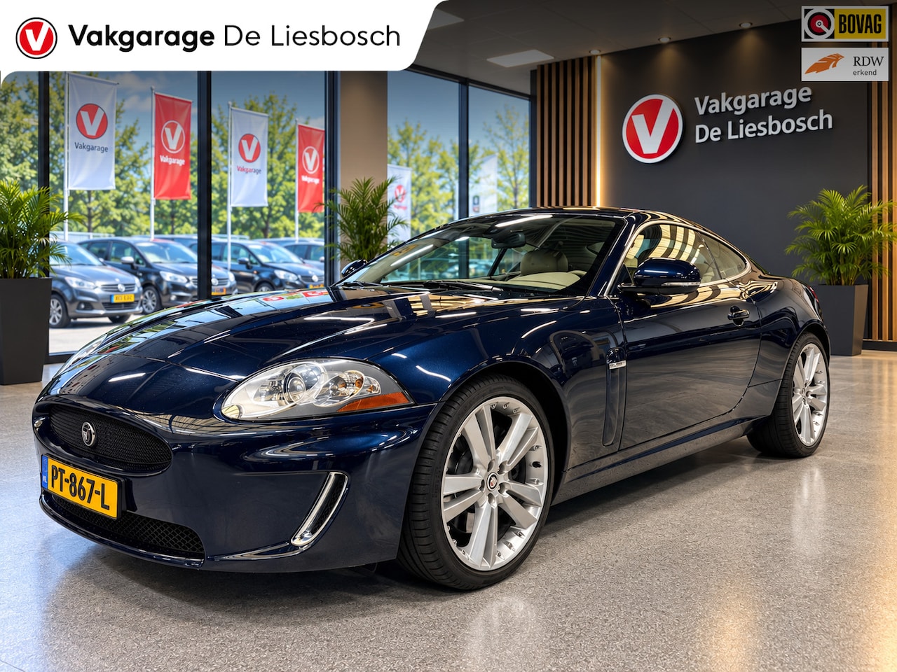 Jaguar XK - 5.0 V8 Coupé Portfolio/leer/memory/navi/boeken/20 inch/zeer nette staat - AutoWereld.nl