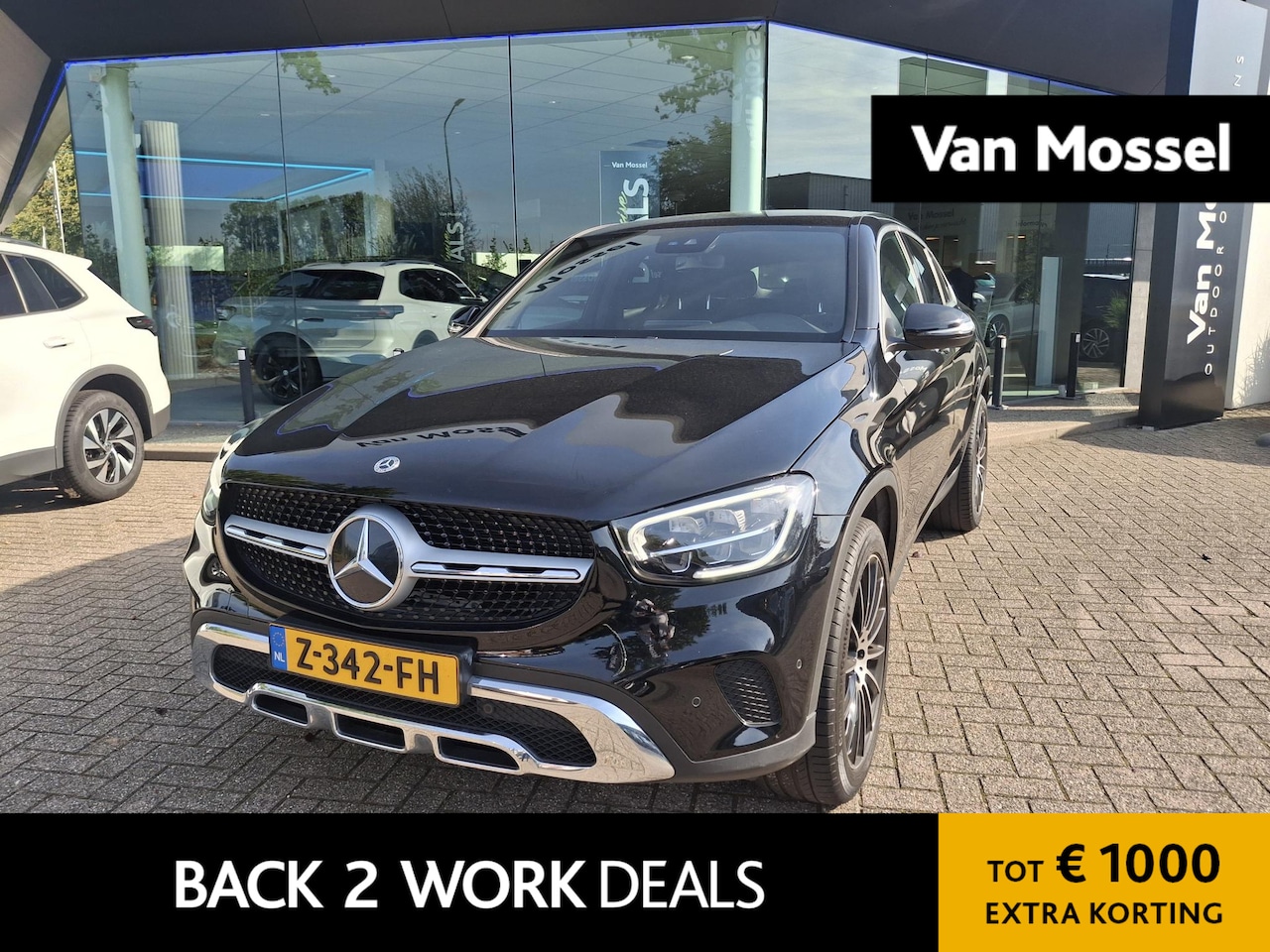 Mercedes-Benz GLC-klasse Coupé - 300e 4MATIC | LEER | ACHTERUITRIJCAMERA | ELEKTRISCHE TREKHAAK | NAVIGATIE | STOELVERWARMI - AutoWereld.nl
