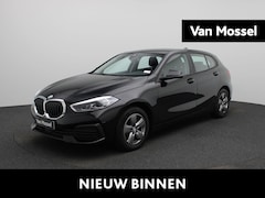 BMW 1-serie - 118i Business Edition | Automaat | Apple Carplay / Android Auto | Parkeer sensoren | Navig