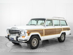 Jeep Wagoneer - 5.9 V8 Limited Wagon