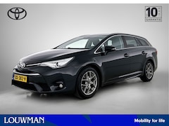 Toyota Avensis Touring Sports - 1.8 VVT-i Executive Business | Trekhaak |