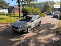 Ford Focus Wagon - 1.0 Trend Edition