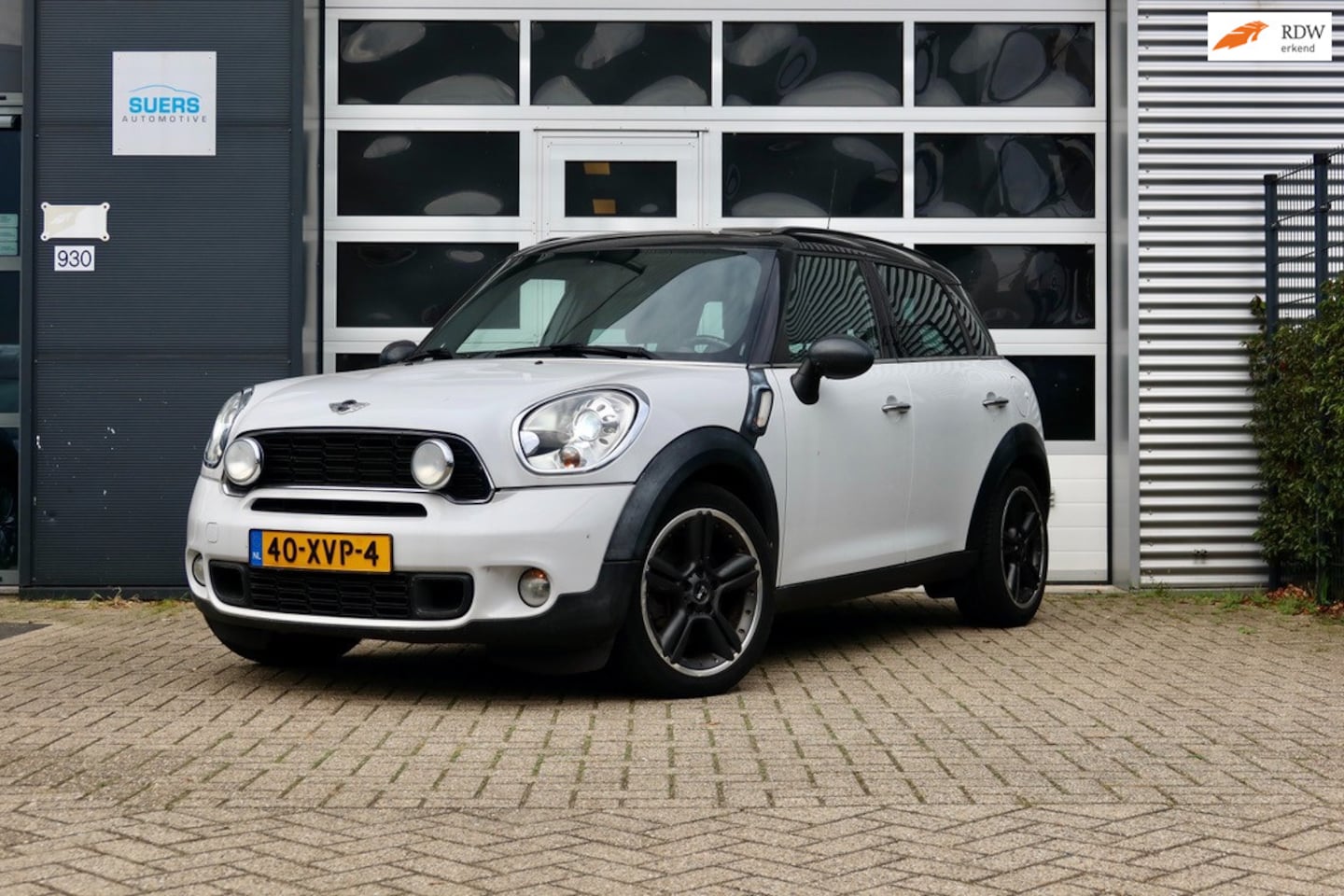 MINI Countryman - Cooper S Chili | Pano | Leer | Volledig onderhouden - AutoWereld.nl