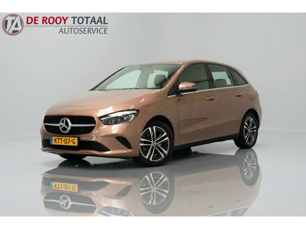 Mercedes-Benz B-klasse - 250 e Business Line 250 e Business Line, HYBRIDE | RIJKLAAR | CAMERA | ELEC-ACHTERKLEP | DEELS LEER | STOELVER - AutoWereld.nl