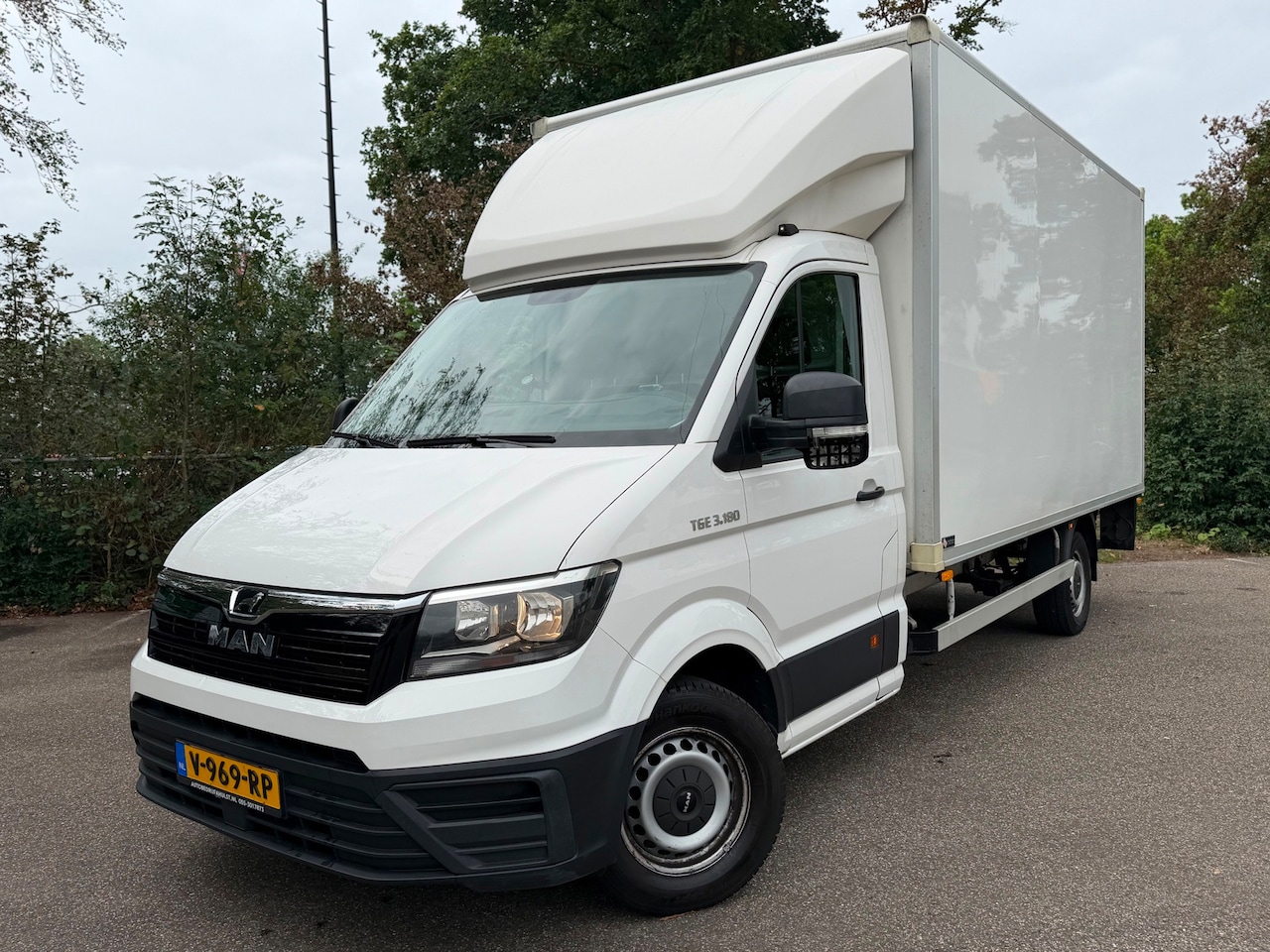 MAN TGE - 35 2.0 BAKWAGEN AIRCO NAVIGATIE AUTOMAAT BTW - AutoWereld.nl