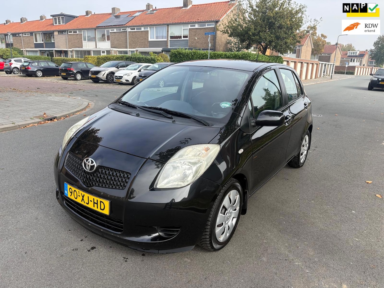 Toyota Yaris - 1.3 VVT-i Sol 1.3 VVTi Sol - AutoWereld.nl