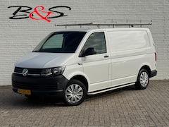 Volkswagen Transporter - 2.0 TDI L1H1 Airco Camera Trekhaak Imperiaal Laadruimte betimmering