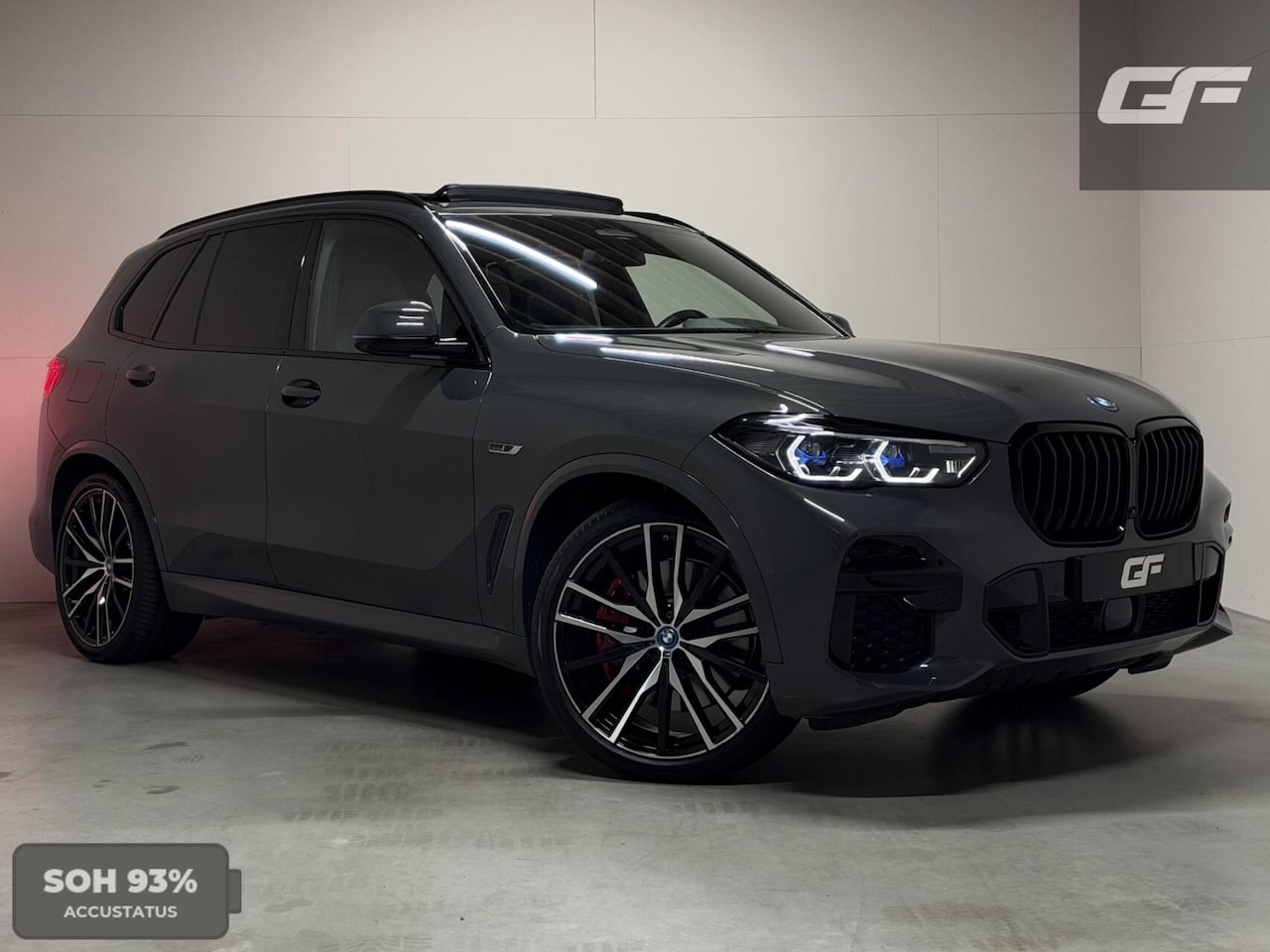 BMW X5 - xDrive45e M-Sport Individual Dravitgrau Pano Laser 360º HUD Trekh. - AutoWereld.nl