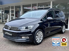 Volkswagen Touran - 1.4 TSI Comfortline 7p Navi, Keyless, Bluetooth, Trekhaak