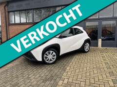 Toyota Aygo X - 1.0 VVT-i S-CVT Premium, Acc, Dealer OH, Automaat