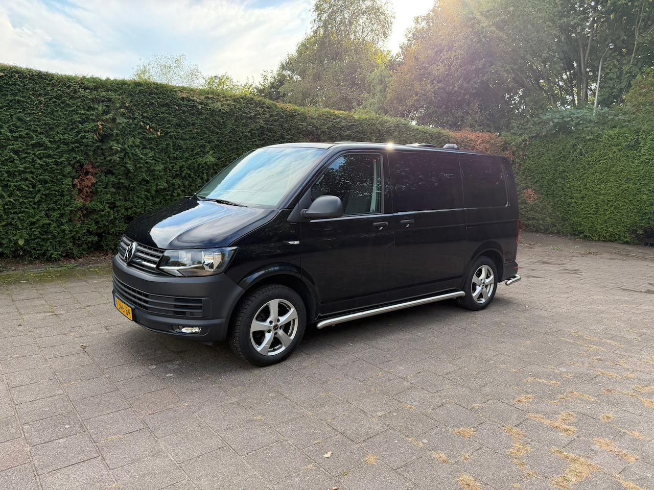 Volkswagen Transporter - 2.0 TDI L1H1 Highline marge dog kennels - AutoWereld.nl