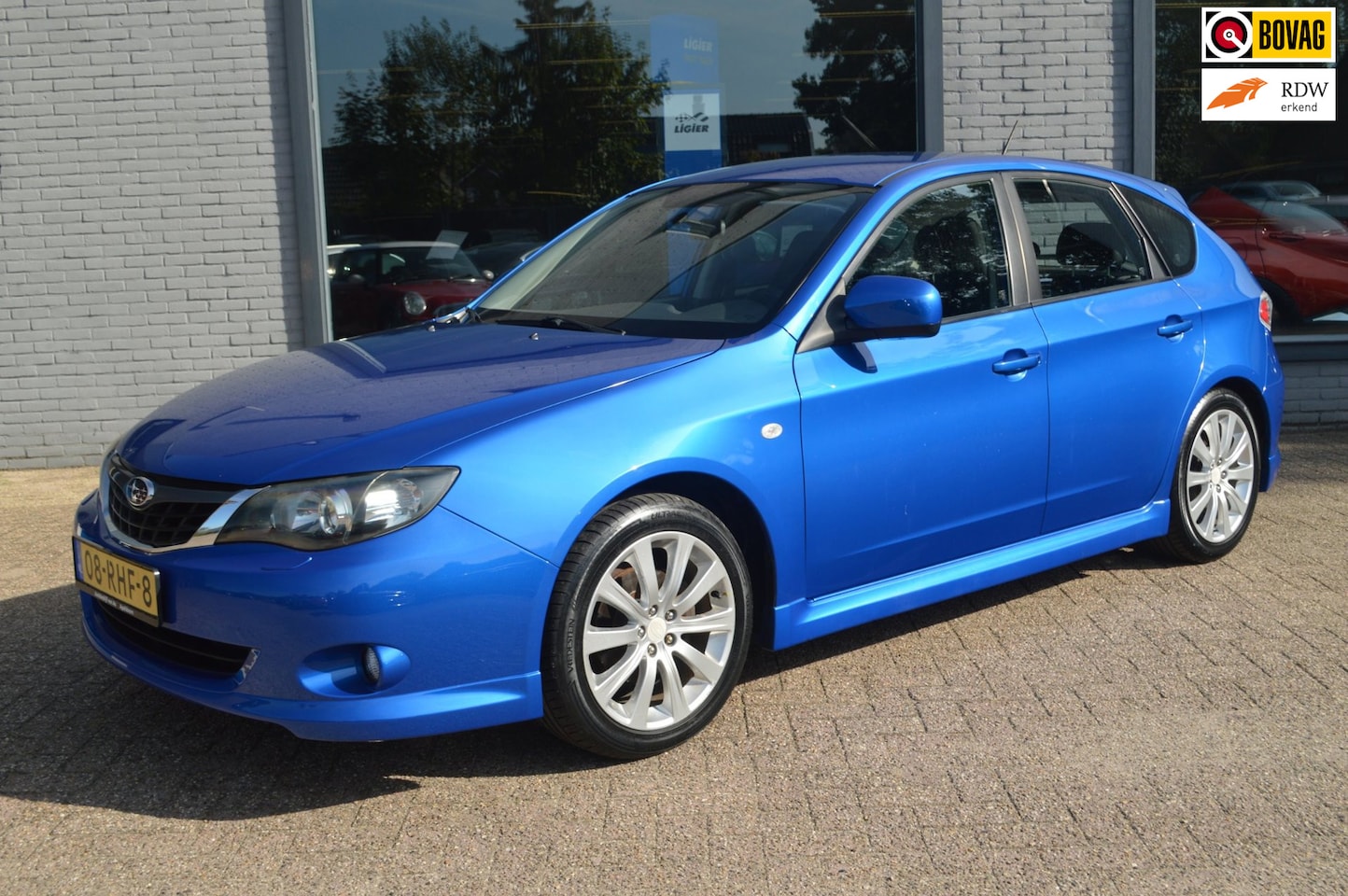 Subaru Impreza - 2.0R Sport AWD | Trekhaak | 1e eigenaar | top onderhouden - AutoWereld.nl