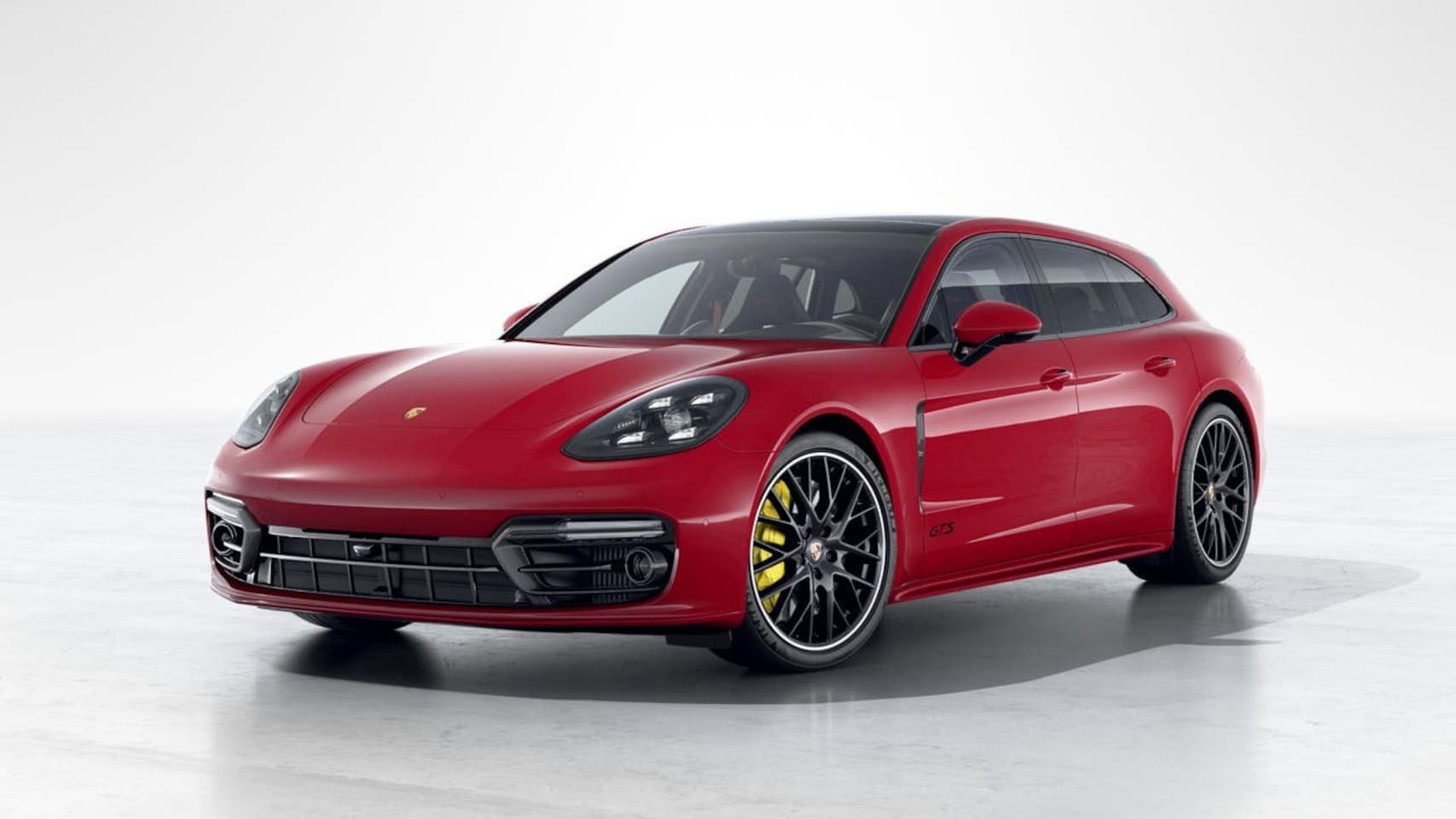 Porsche Panamera Sport Turismo - GTS - AutoWereld.nl
