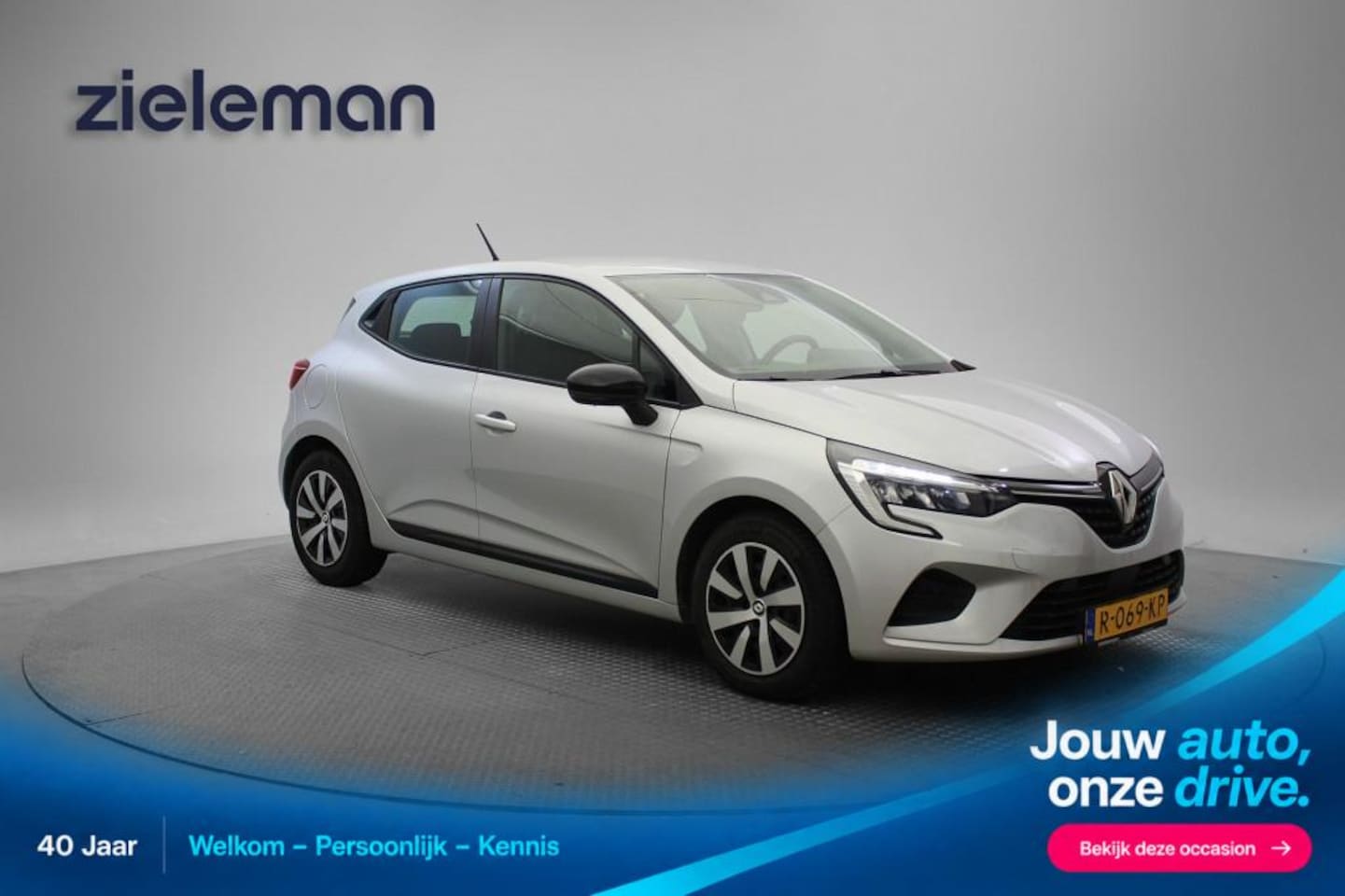 Renault Clio - 1.6 E-Tech Hybrid 145 Equilibre - Digitaal Cockpit, Carplay - AutoWereld.nl
