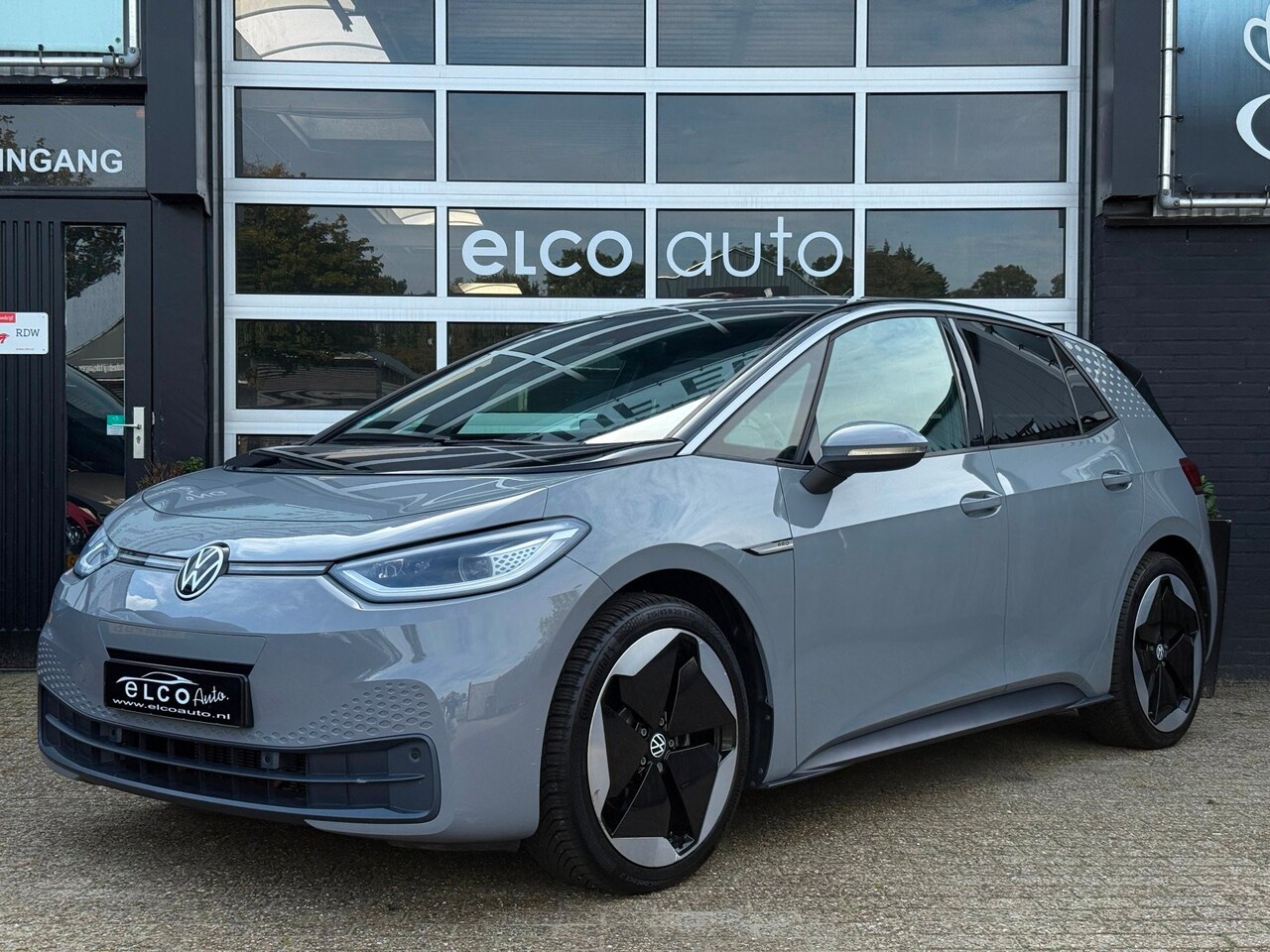 Volkswagen ID.3 - Business 58 kWh / Pano / Stoel Masagge SoH 90% - AutoWereld.nl
