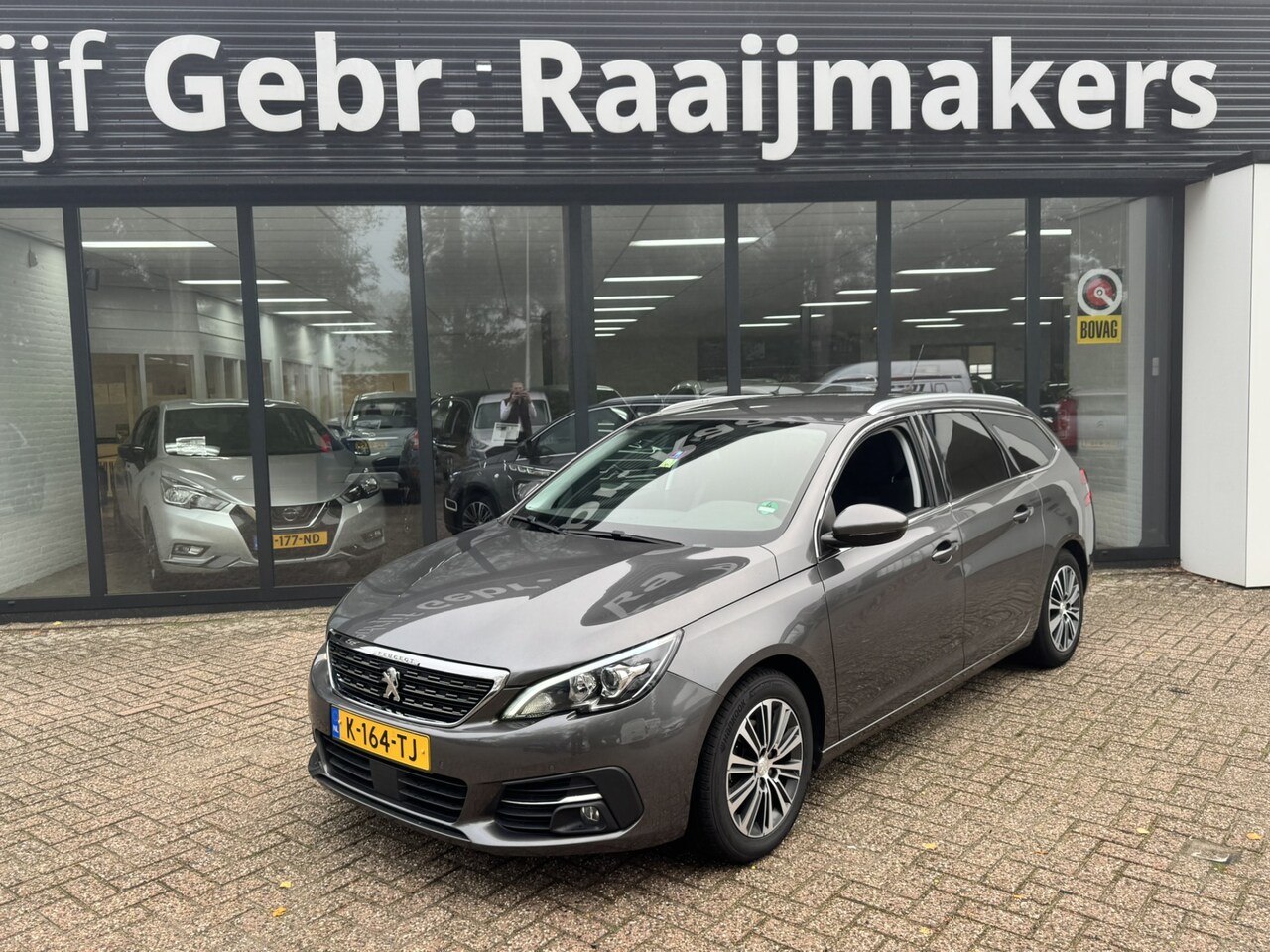 Peugeot 308 SW - 1.2 PureTech Allure*Navi*ECC* - AutoWereld.nl