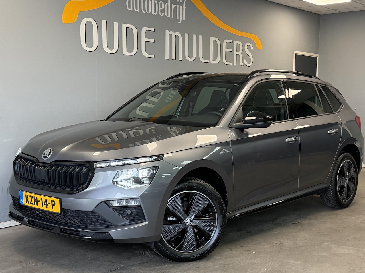 Skoda Kamiq - 1.0 TSI Monte Carlo | Adaptive cruise | Panoramadak | Keyless | Achteruitrijcamera | Stoel - AutoWereld.nl