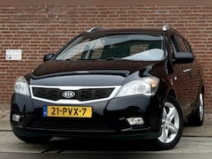 Kia Cee'd Sporty Wagon - 1.4 CVVT Seven |Airco |AchterRijCam |Nieuwe APK |Navi